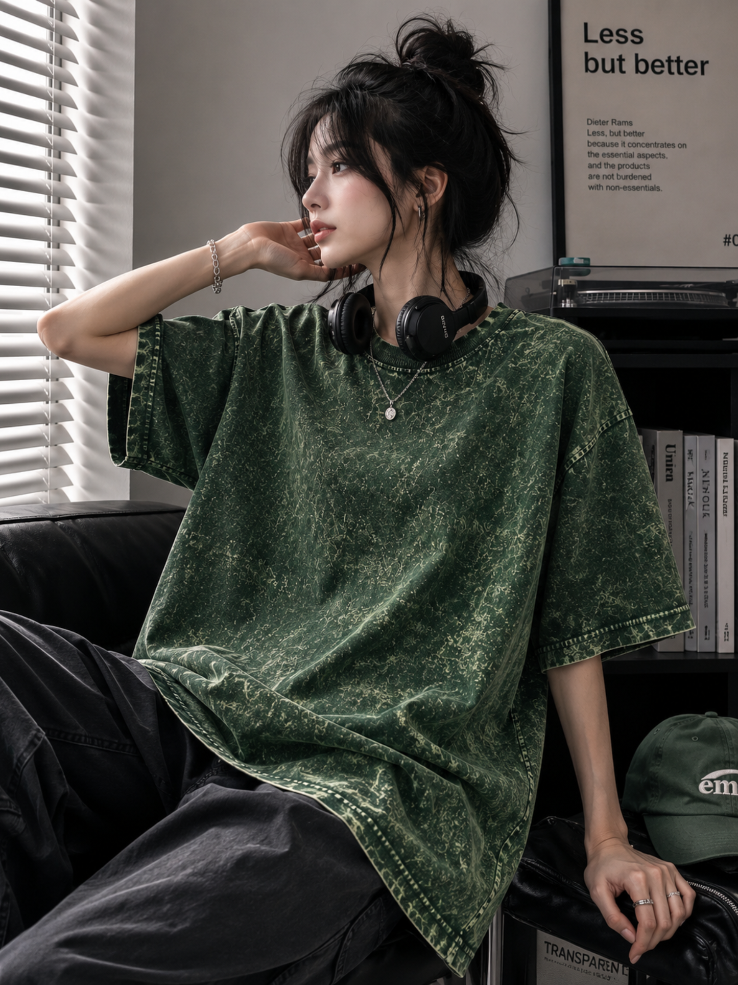 OLIVE GREEN UNISEX ACID WASHED OVERSIZED TEE
