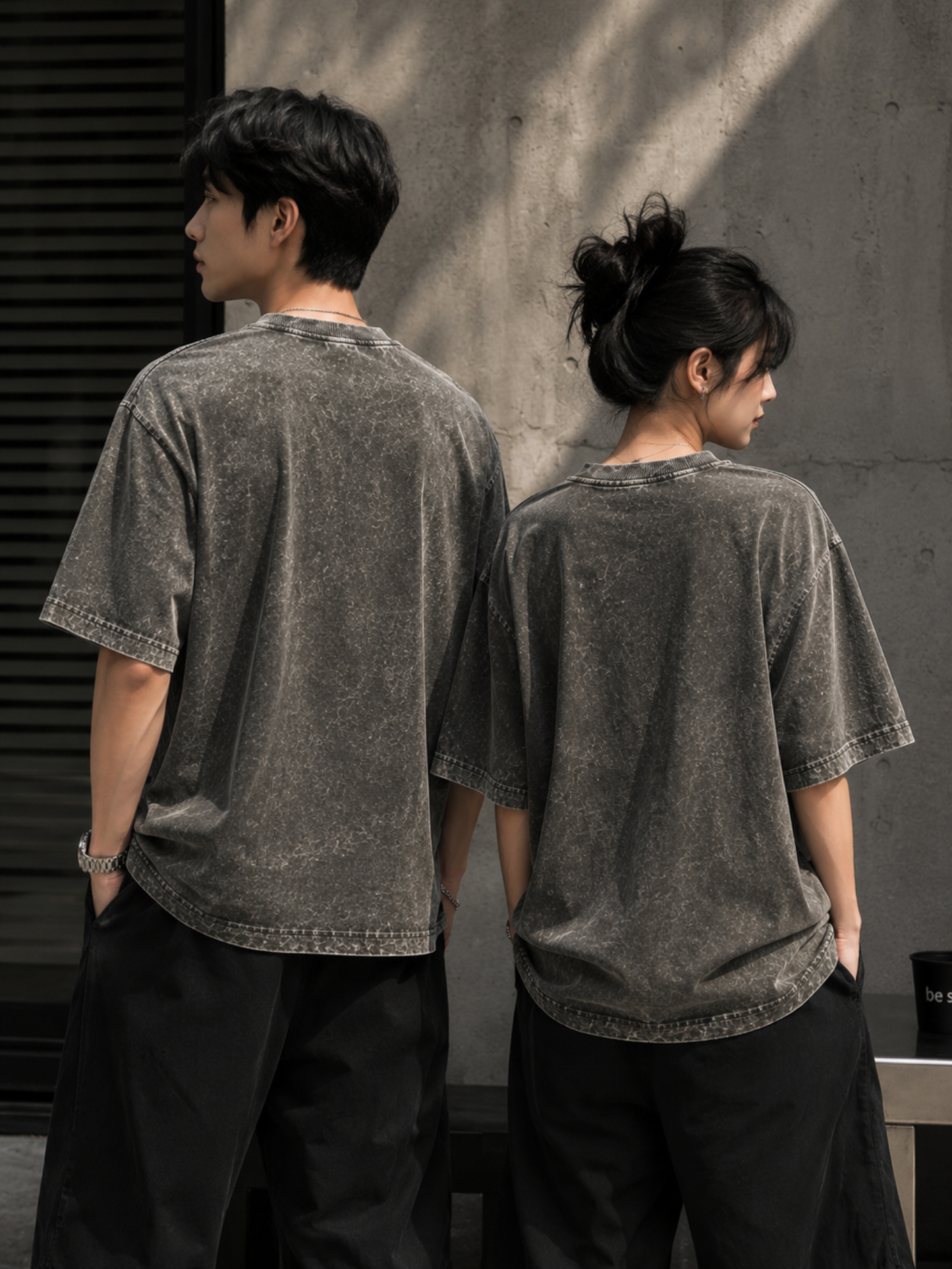 BOTTLE GREEN UNISEX ACID WASHED OVERSIZED TEE